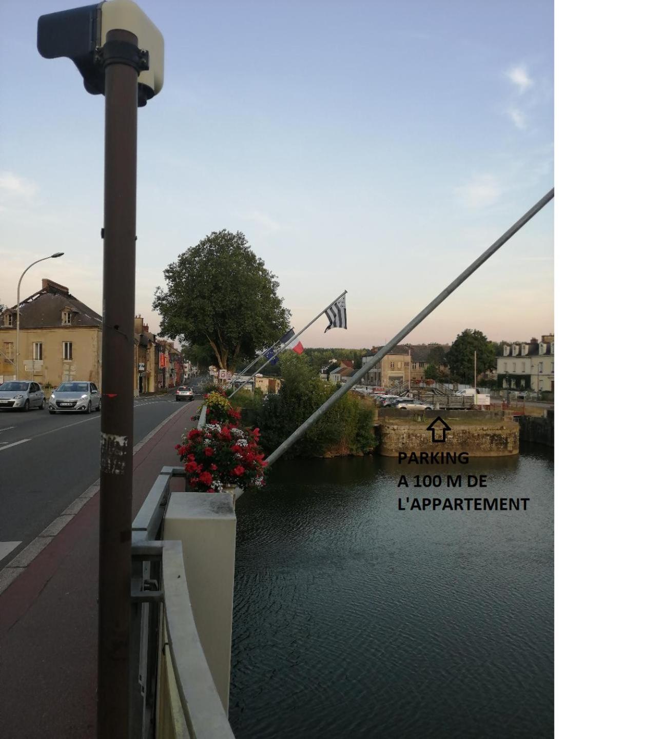 Spacieux T3 Lumineux Dans Quartier Historique Avec Wifi Redon Εξωτερικό φωτογραφία